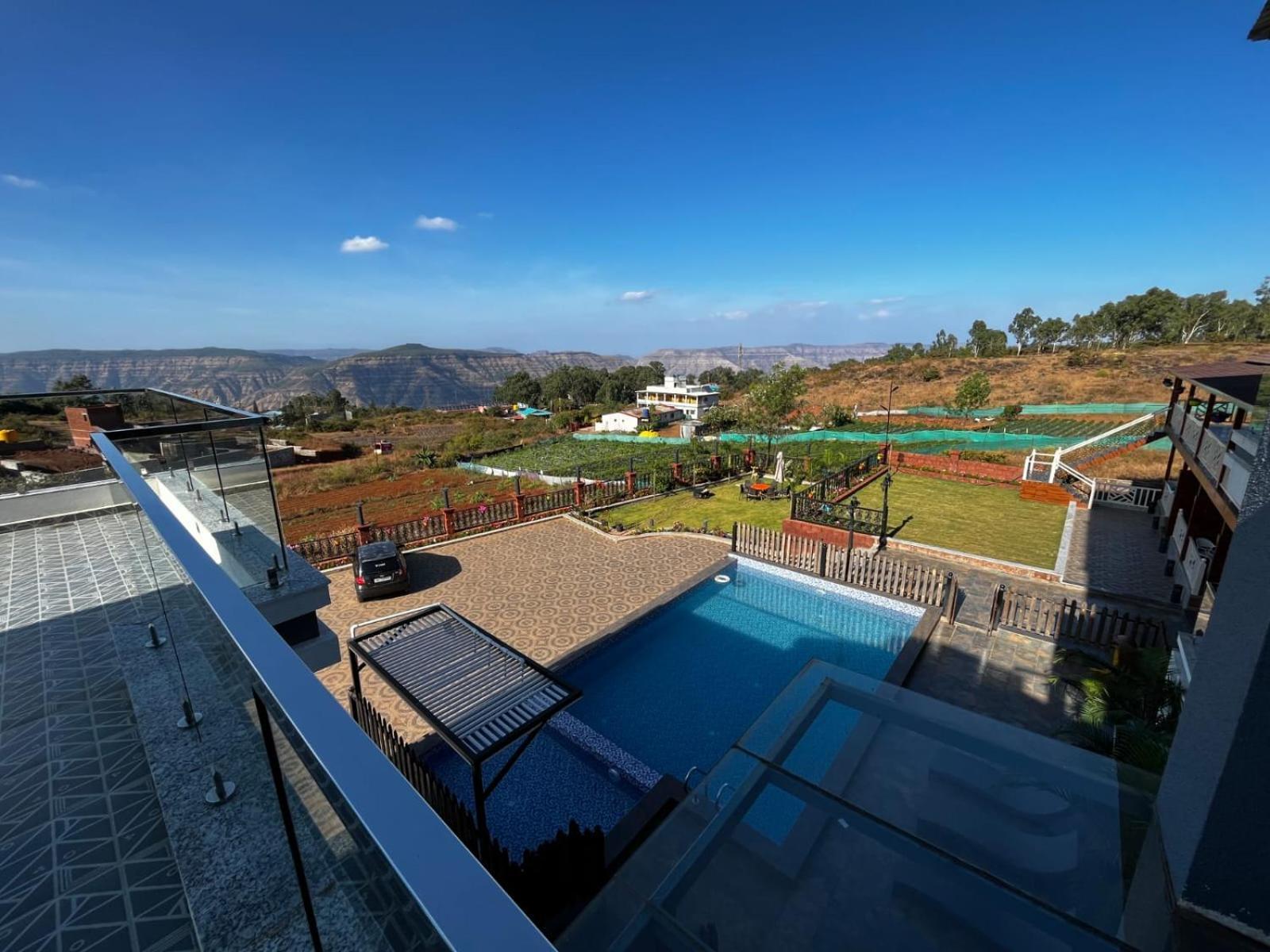 Arc Valley Resort มหาบาเลชวาร์ ภายนอก รูปภาพ