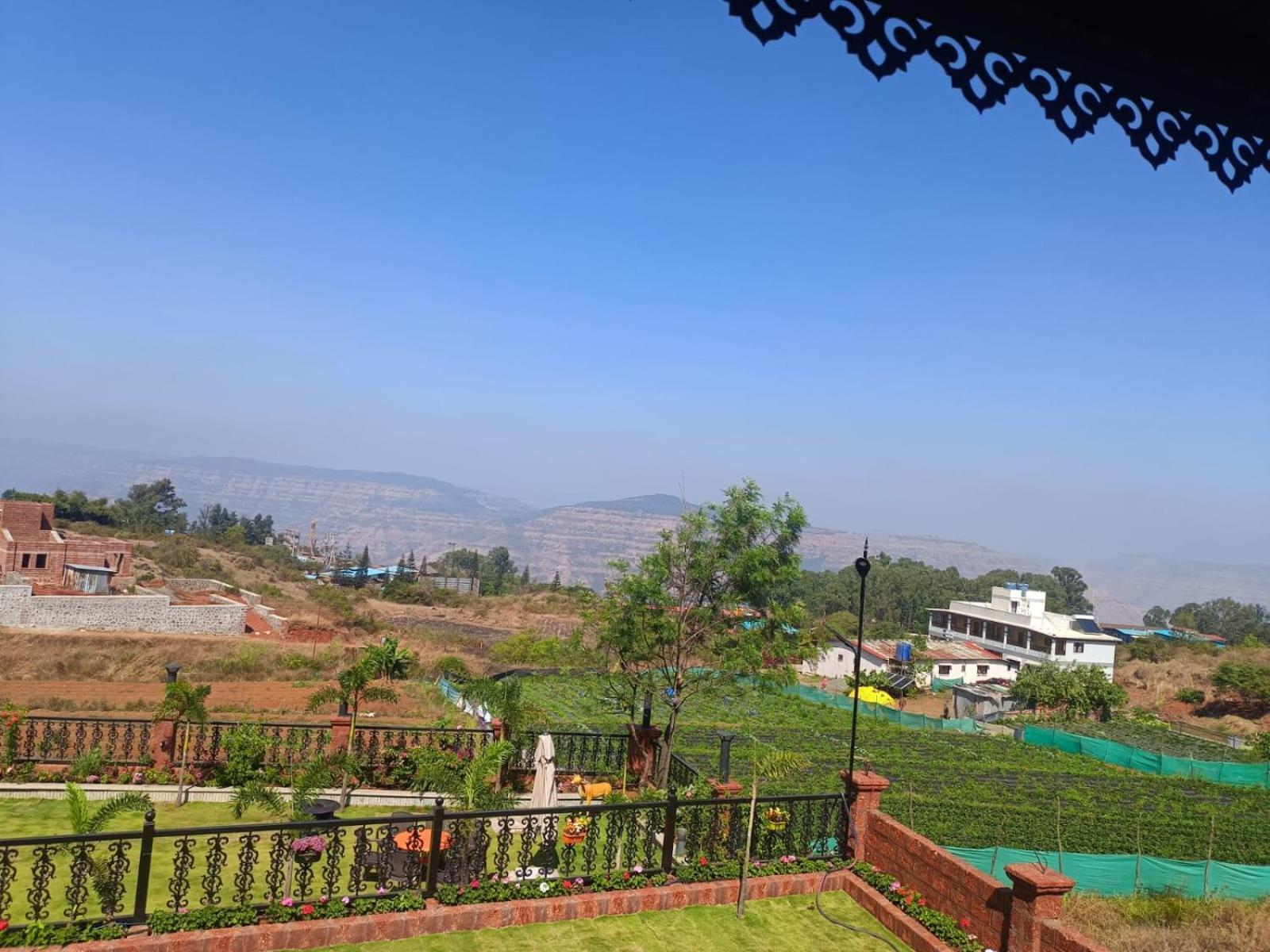 Arc Valley Resort มหาบาเลชวาร์ ภายนอก รูปภาพ