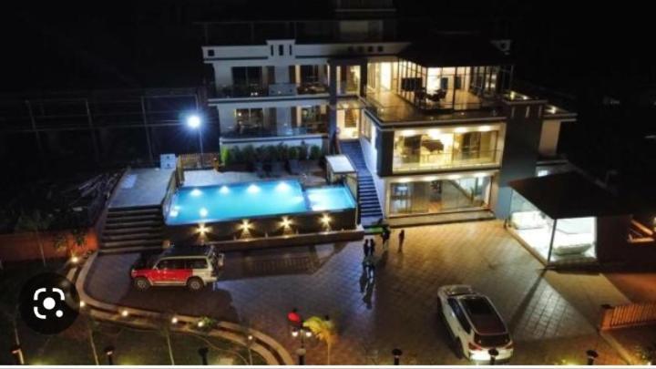 Arc Valley Resort มหาบาเลชวาร์ ภายนอก รูปภาพ