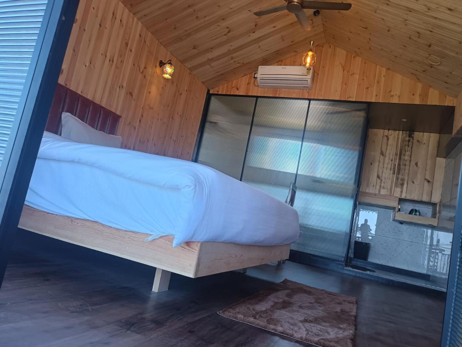Arc Valley Resort มหาบาเลชวาร์ ภายนอก รูปภาพ