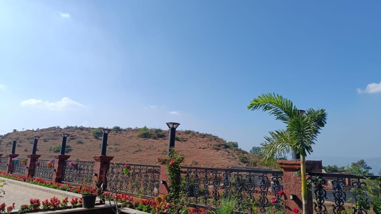 Arc Valley Resort มหาบาเลชวาร์ ภายนอก รูปภาพ
