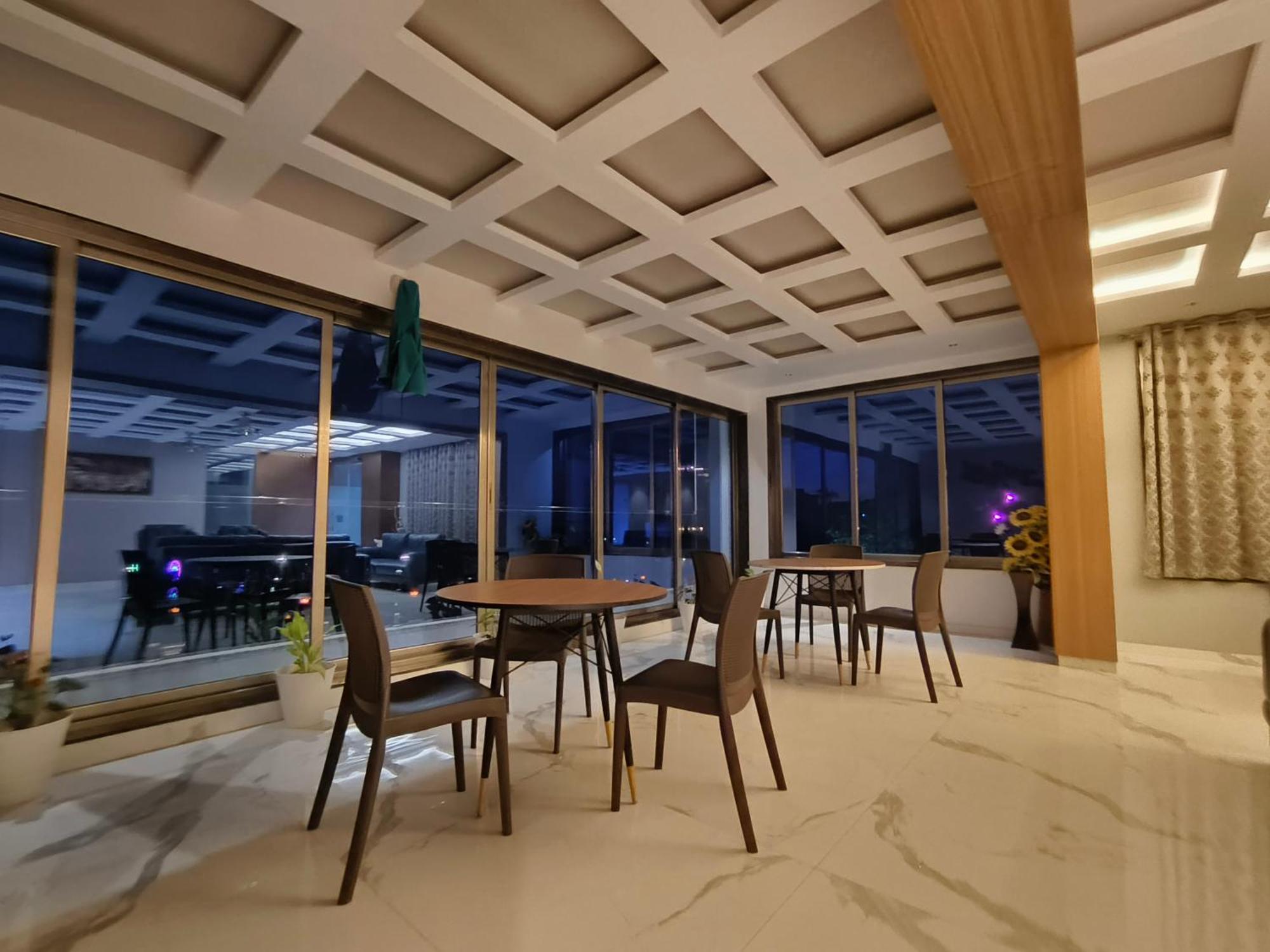 Arc Valley Resort มหาบาเลชวาร์ ภายนอก รูปภาพ