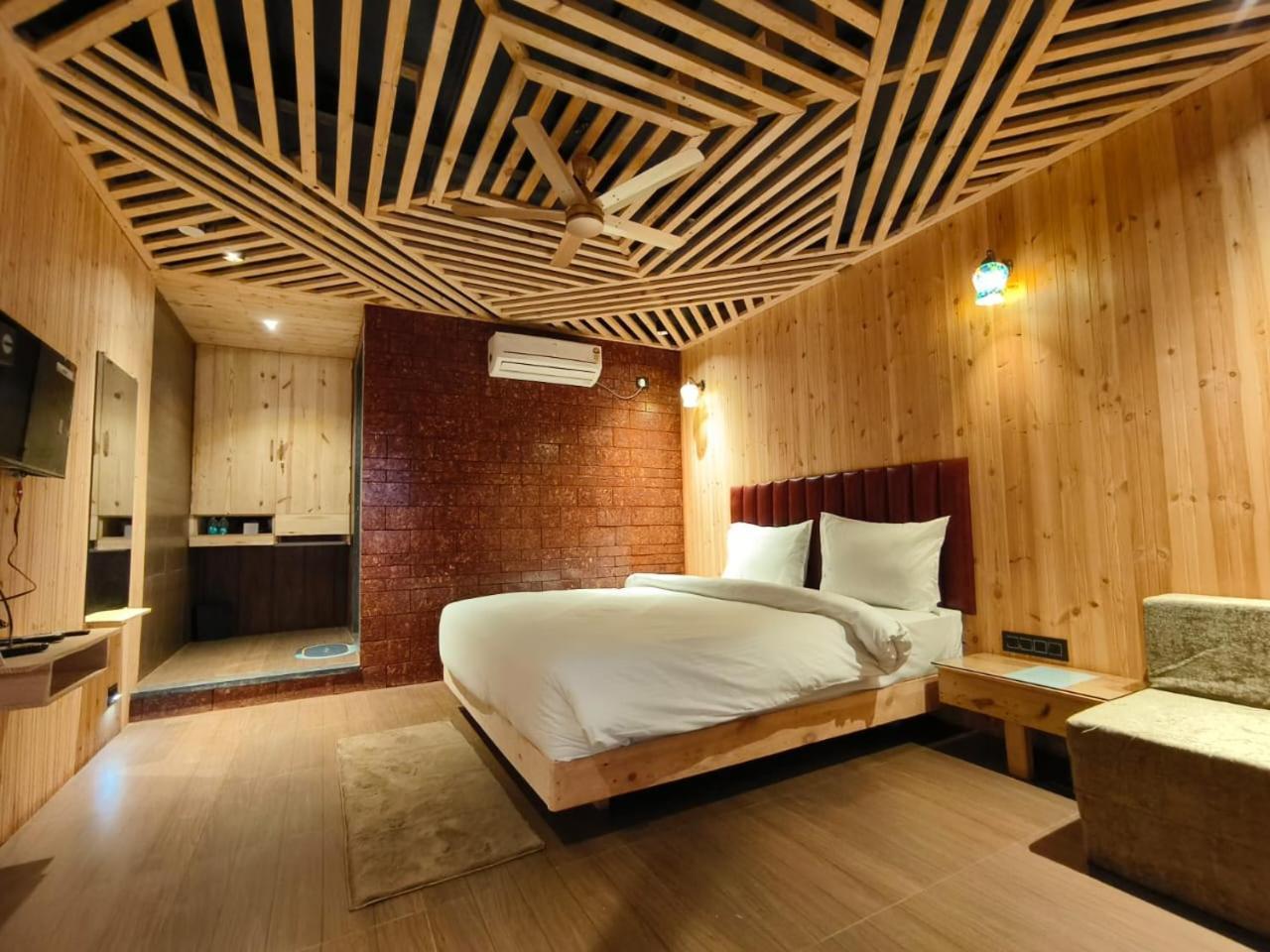 Arc Valley Resort มหาบาเลชวาร์ ภายนอก รูปภาพ