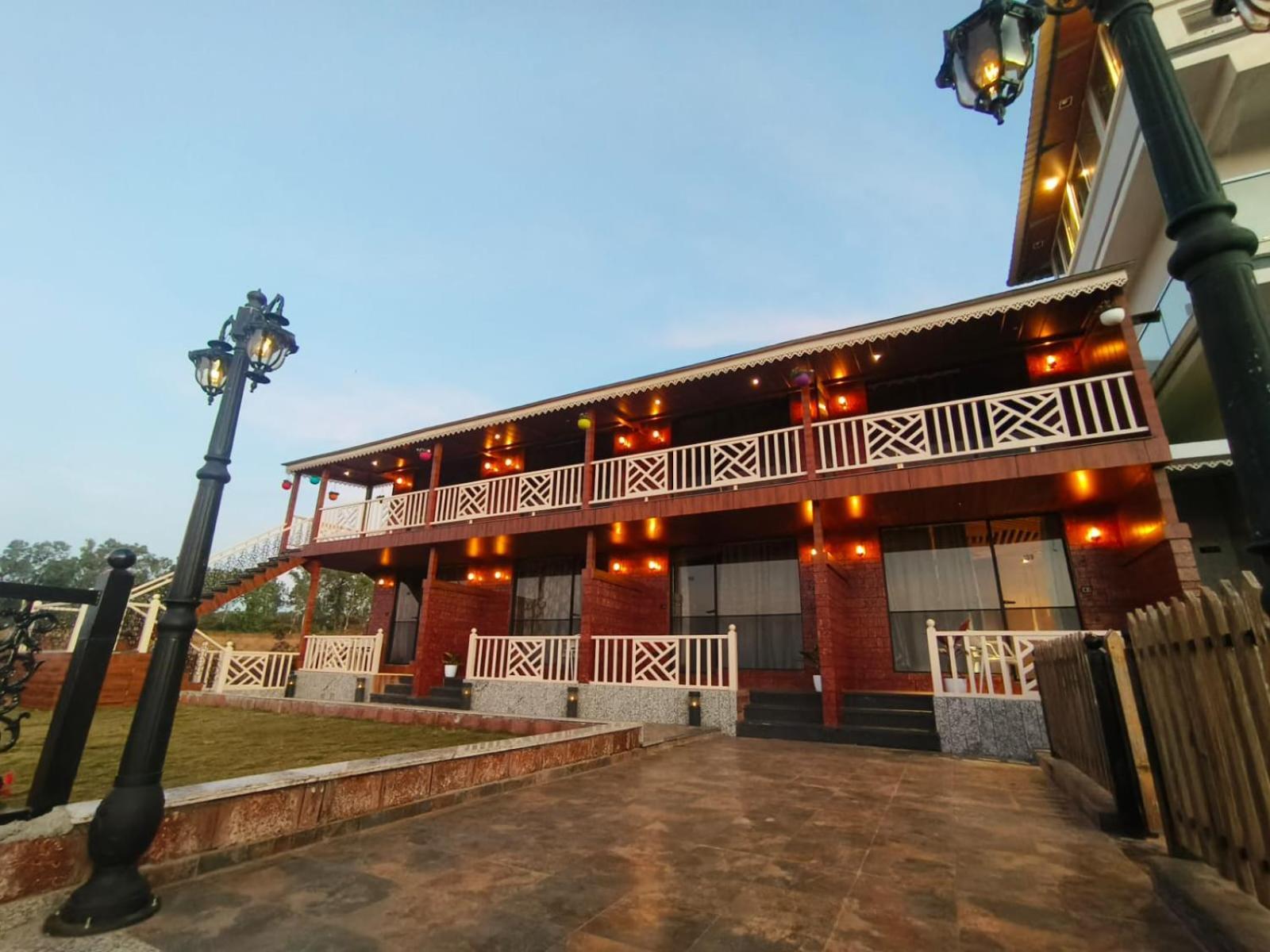 Arc Valley Resort มหาบาเลชวาร์ ภายนอก รูปภาพ